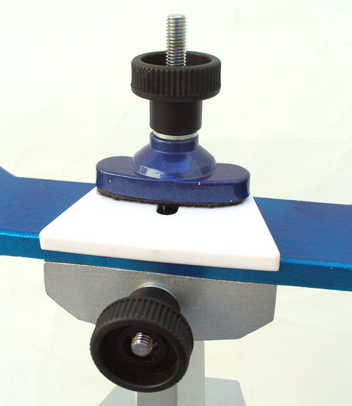 Head and throat mounting posts - G series